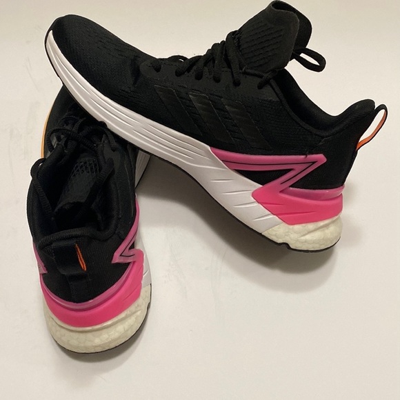 ADIDAS Response Super Boost Running Shoes. - Picture 9 of 11